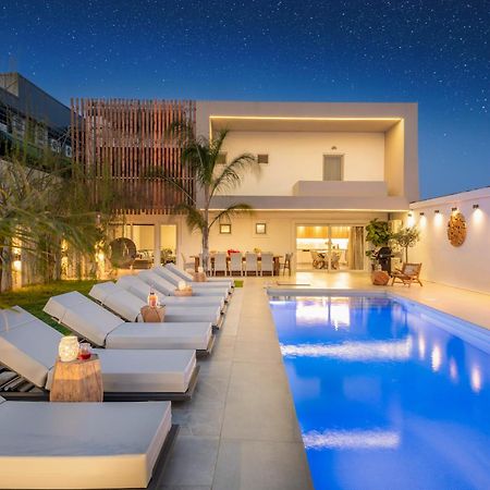 Hypnosis Beachside Villa With Private Heated Pool جورجيوبوليس المظهر الخارجي الصورة