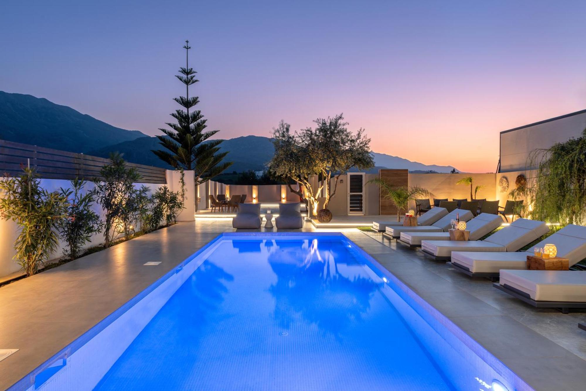 Hypnosis Beachside Villa With Private Heated Pool جورجيوبوليس المظهر الخارجي الصورة