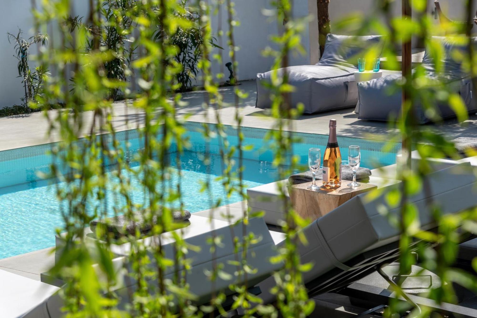 Hypnosis Beachside Villa With Private Heated Pool جورجيوبوليس المظهر الخارجي الصورة